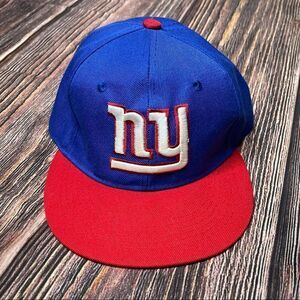 New York Giants Flat Bill Snapback Ball Cap Men’s Hat Football Holiday Christmas